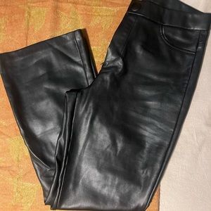 ZARA FAUX LEATHER CROP PANTS
